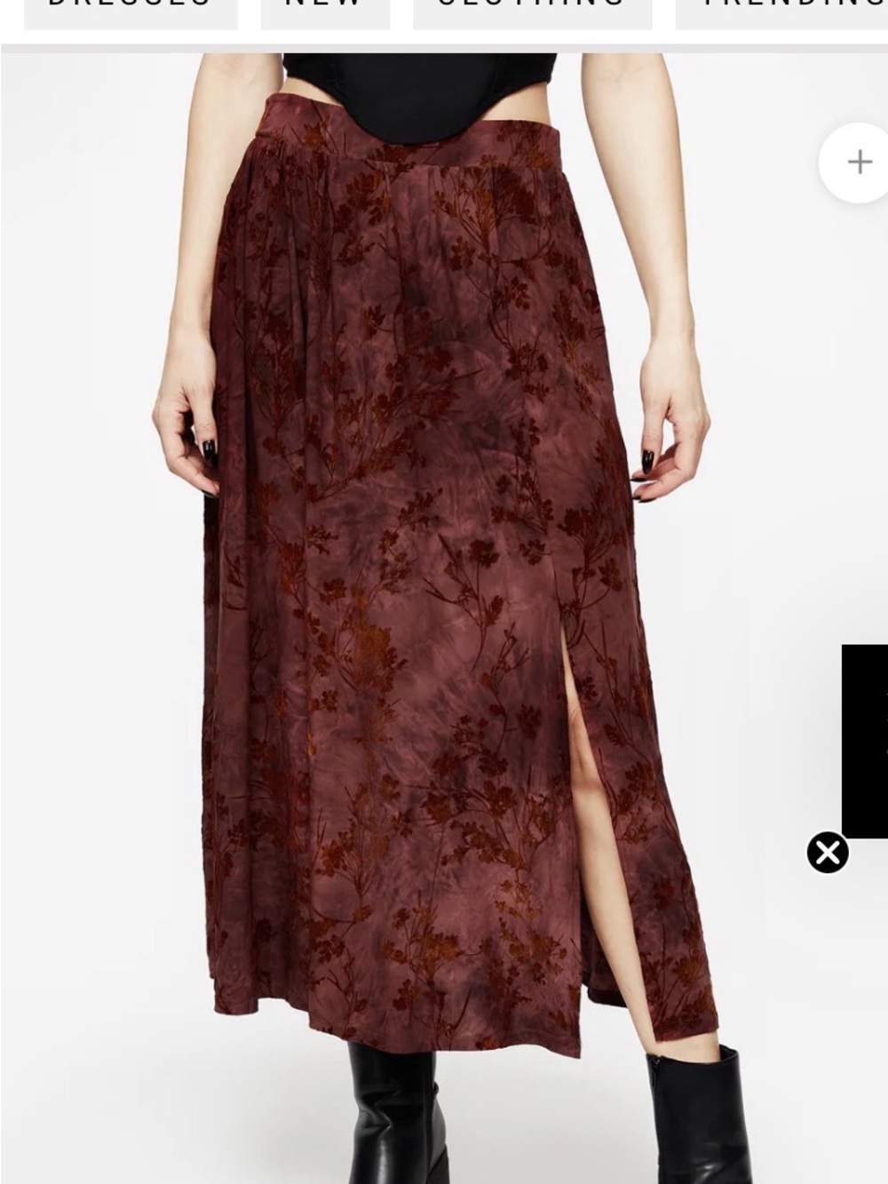 Disturbia Wytchelm Burgundy Floral Velvet Maxi Skirt with Side Slit